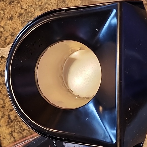 Salton Hot Air Popcorn Popper, Gently Used - Picture 3 of 9